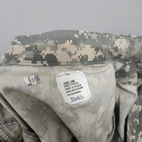 Men's camouflage jacket coat size large long full zipper army combat un… - Picture 9 of 9